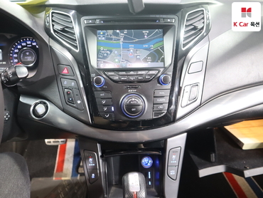 2014 - hyundai i40