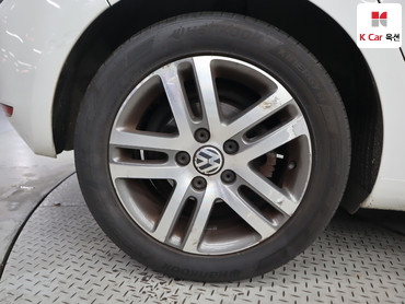 2012 - volkswagen golf