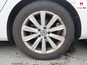 2014 - volkswagen passat