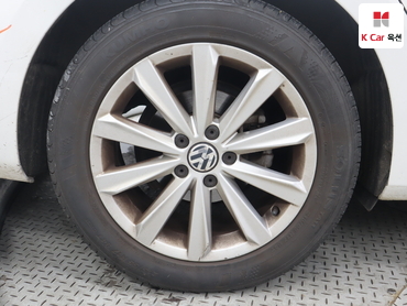 2014 - volkswagen passat
