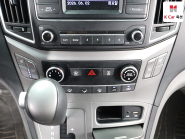 2018 - hyundai grand starex