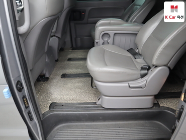 2018 - hyundai grand starex