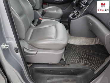 2018 - hyundai grand starex