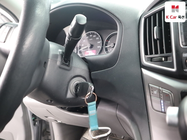 2018 - hyundai grand starex