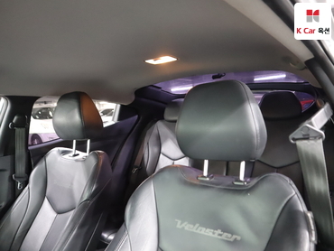 2012 - hyundai veloster