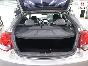 2012 - hyundai veloster