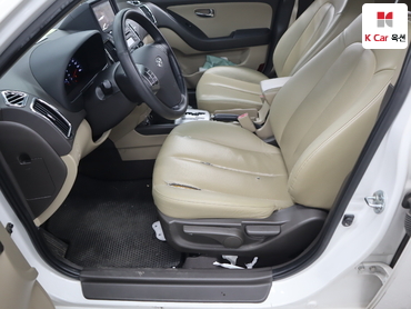 2010 - hyundai avante