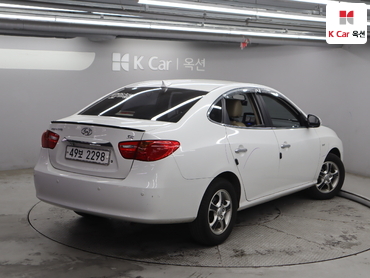 2010 - hyundai avante