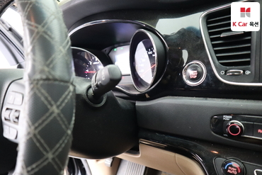 2018 - kia carnival