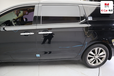 2018 - kia carnival