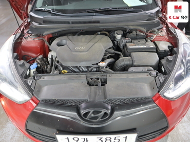 2012 - hyundai veloster