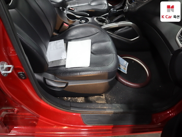 2012 - hyundai veloster