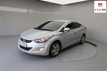 2013 - hyundai avante