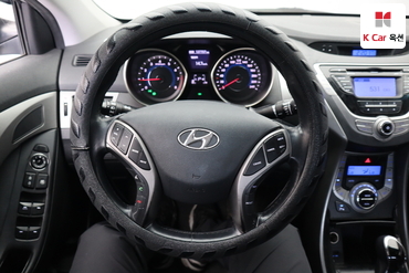 2013 - hyundai avante