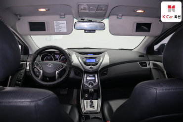 2013 - hyundai avante