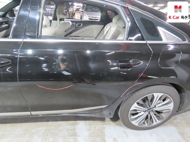 2023 - kia k8