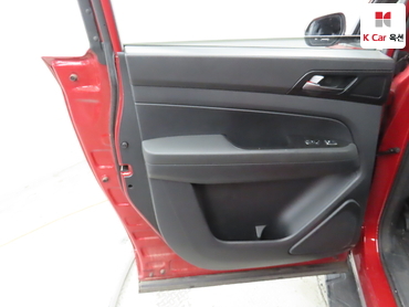 2021 - kgm rexton