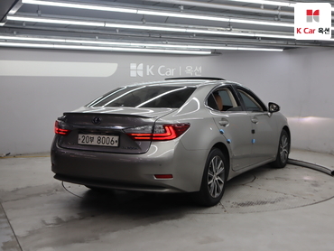 2017 - lexus es300h