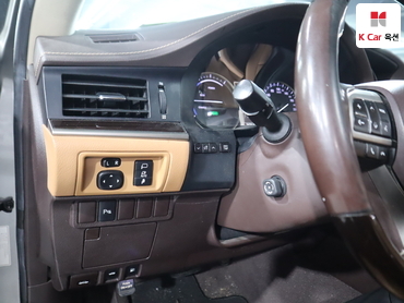 2017 - lexus es300h