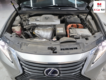 2017 - lexus es300h