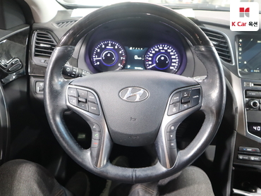 2015 - hyundai grandeur