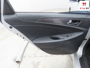 2012 - hyundai sonata