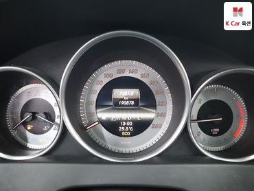 2013 - mercedes-benz c220