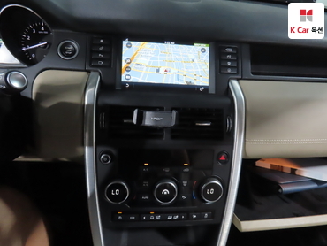 2017 - land rover discovery