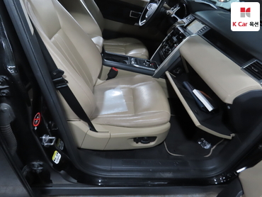 2017 - land rover discovery