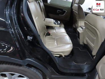2017 - land rover discovery