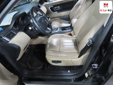 2017 - land rover discovery