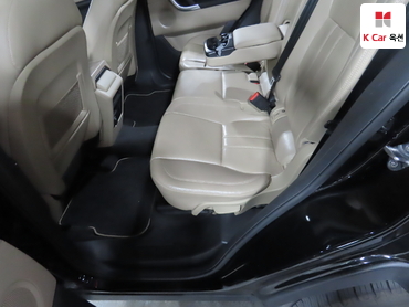 2017 - land rover discovery