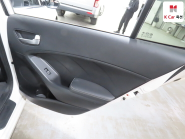 2016 - kia k3
