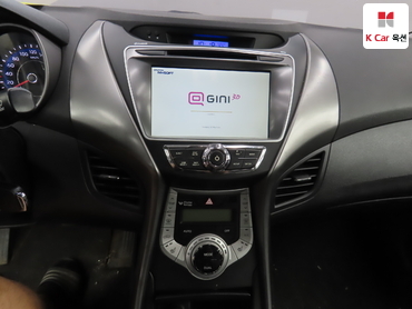 2011 - hyundai avante