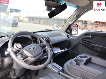 2017 - kia bongo iii