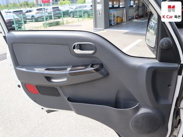 2017 - kia bongo iii