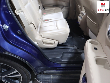 2017 - nissan pathfinder