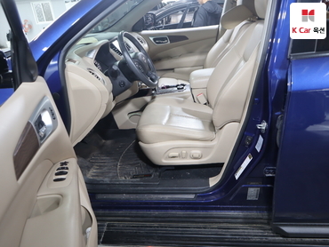 2017 - nissan pathfinder