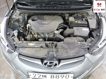 2015 - hyundai avante