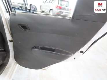 2013 - chevrolet spark