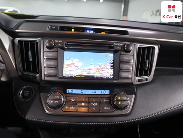 2015 - toyota rav4