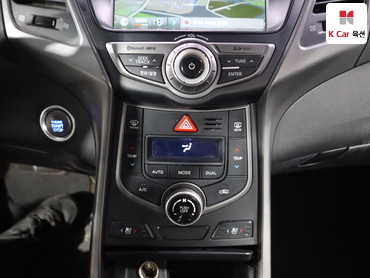 2015 - hyundai avante