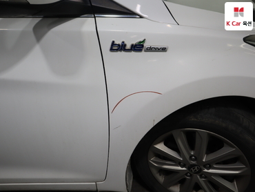 2015 - hyundai avante