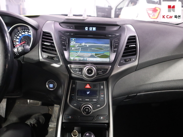 2015 - hyundai avante