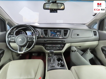 2018 - kia carnival