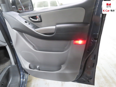 2017 - hyundai grand starex