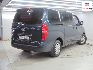 2017 - hyundai grand starex