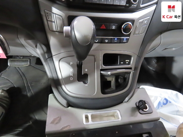 2017 - hyundai grand starex