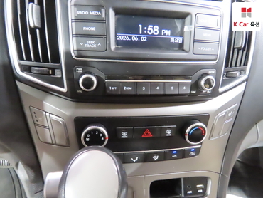 2017 - hyundai grand starex