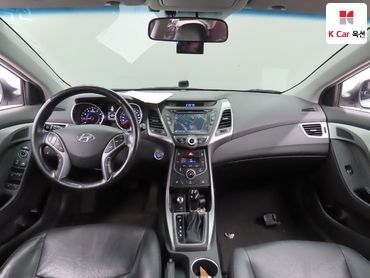 2016 - hyundai avante